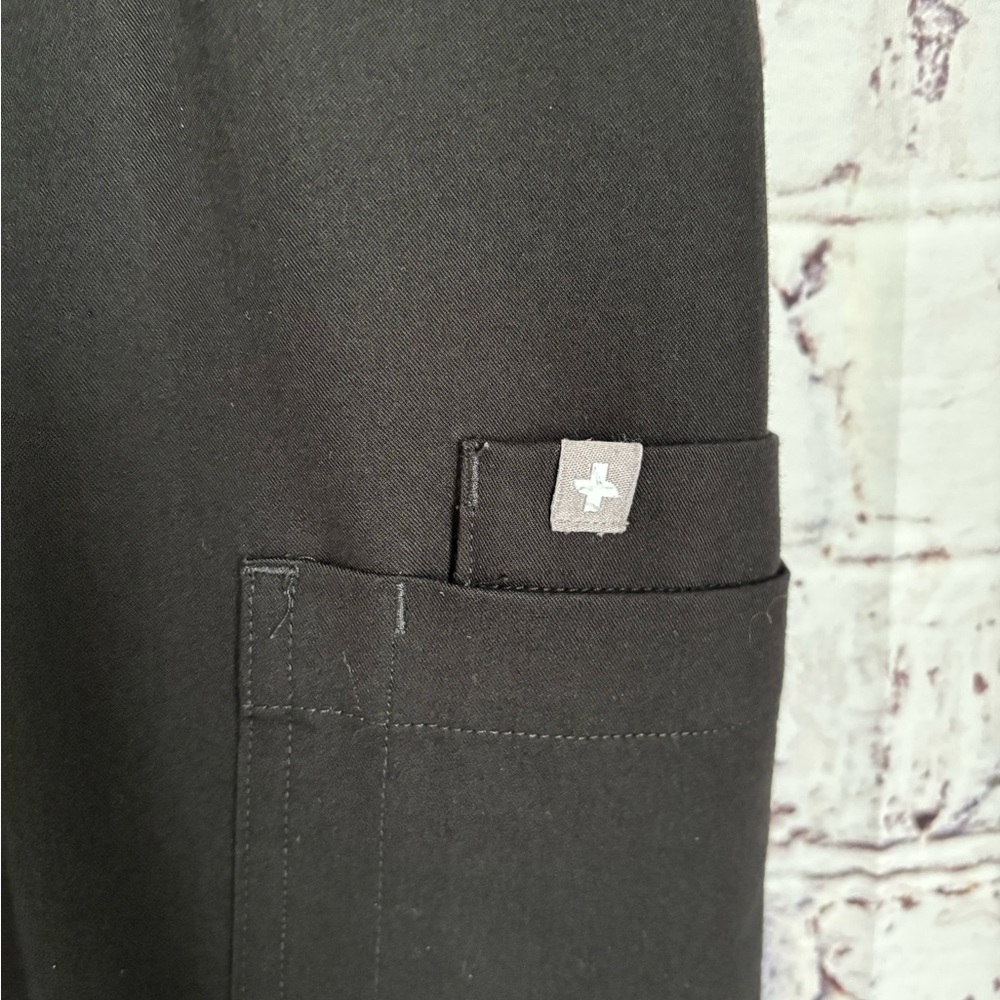 Figs Black Scrub Pants - Picture 5 of 7